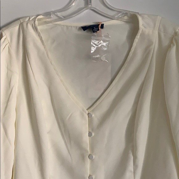 Ivory Button Blouse - Picture 3 of 4